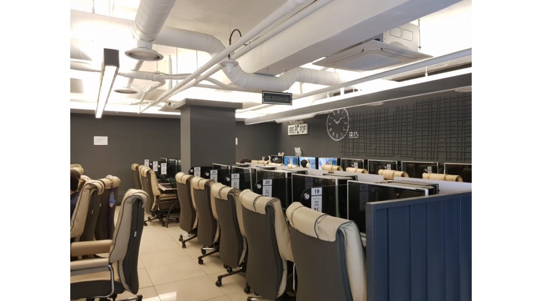 아이리스 PC CAFE 충장로점 : 》【급구】【아이리스PC】평일오후(여)... 동구 / 아이리스 PC CAFE 충장로점 / 》【급구】【아이리스PC】... 