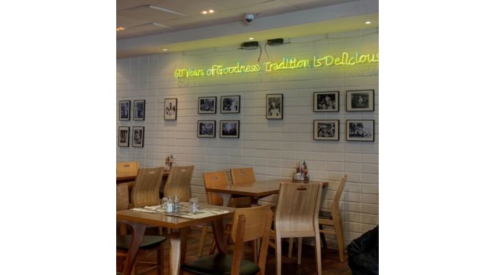 오리지널팬케이크하우스 가로수길점 : [주5일/가로수길] 오리지널팬케이크하우스 홀업무/캐셔업무사원 급구(즉시면접) - 알바천국 [알바천국]... 