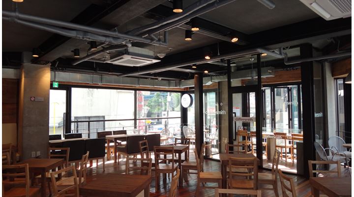 - 알바천국 [알바천국] 서울 강남구 / 커피스미스 삼성역점 / 커피스미스에프씨(주)삼성점 평일 파트타이머 모집합니다. / 9,500원