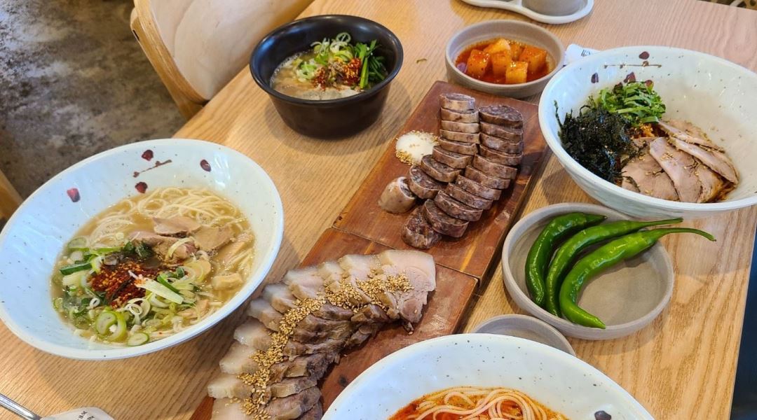 제주둘레국수 : 제주둘레국수  영종도점 직원 구함 - 알바천국 [알바천국] 인천 중구 / 제주둘레국수 / 제주둘레국수  영종도점 직원 구함 / 9,000원