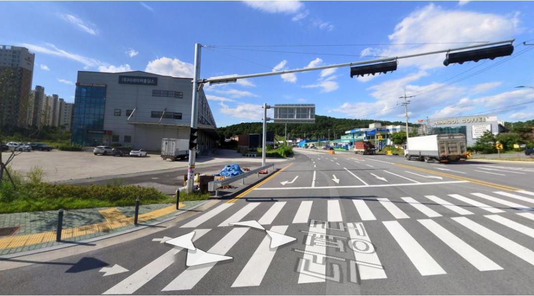 (주)운창로지텍 : 독일 FMC 수액 1톤탑 매매 및 지입기사 모집 / 월... 전체 / (주)운창로지텍 / 독일 FMC 수액 1톤탑 매매 및 지입기사... 