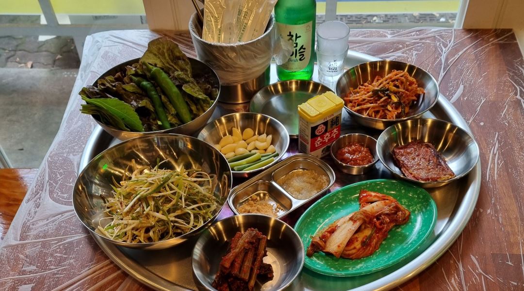 빙그레냉삼집 : 추석연휴(단기홀서빙알바구함) - 알바천국 [알바천국] 전남 여수시 / 빙그레냉삼집 / 추석연휴(단기홀서빙알바구함) / 10,000원