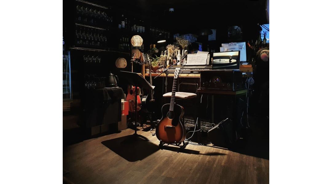 을지로쎄시봉 : 을지로와인바 을지로쎄시봉에서 주말 홀서빙 아르바이트 모집합니다 - 알바천국 [알바천국] 서울 중구 / 을지로쎄시봉... 