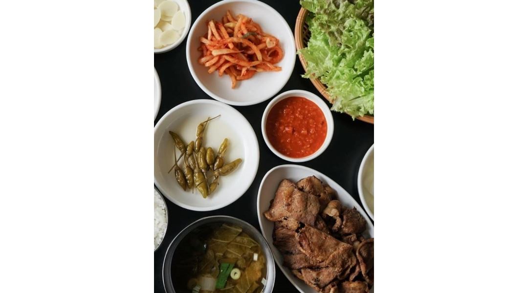 문래돼지불백 가산점 : 평일 점심시간 매장 홀관리 알바 모집... 금천구 / 문래돼지불백 가산점 / 평일 점심시간  매장  홀관리 알바 모집 / 11... 