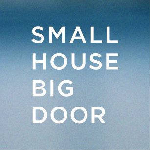 SMALL HOUSE BIG DOOR : 스몰하우스빅도어 비스트로 홀서빙... DOOR / 스몰하우스빅도어 비스트로 홀서빙(주중오전) 모집 내용참고 / 8... 