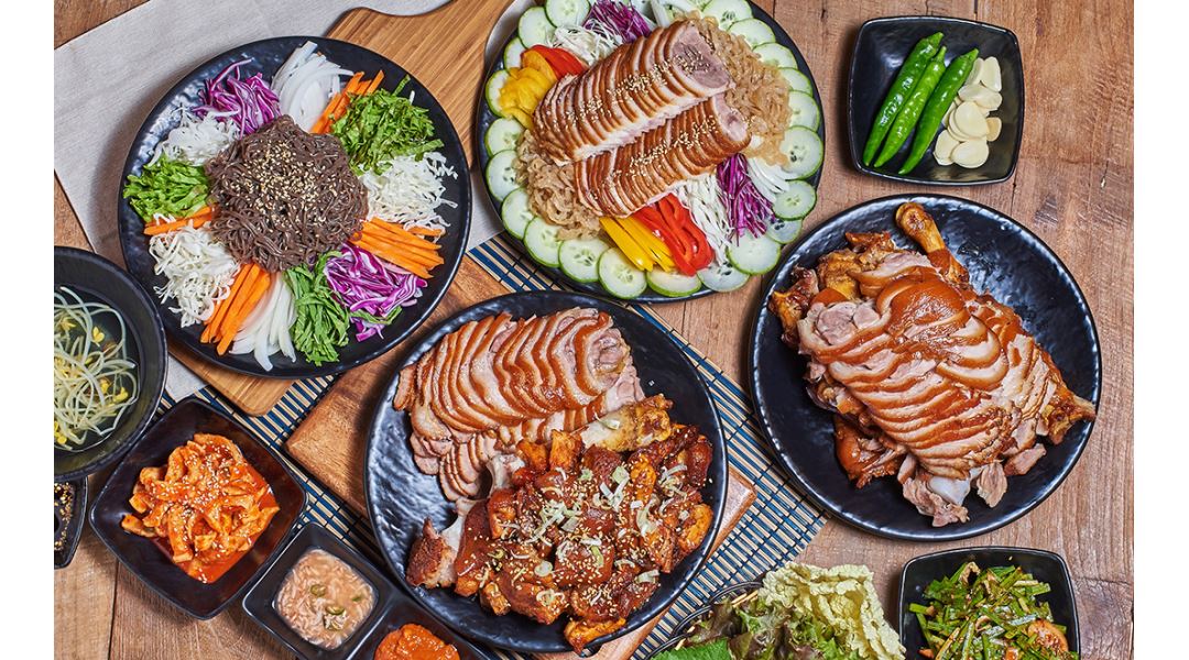 사또통족발 : 사또통족발 호매실점 평일 주말 밝고 센스있는... 권선구 / 사또통족발 / 사또통족발 호매실점 평일 주말 밝고 센스있는... 