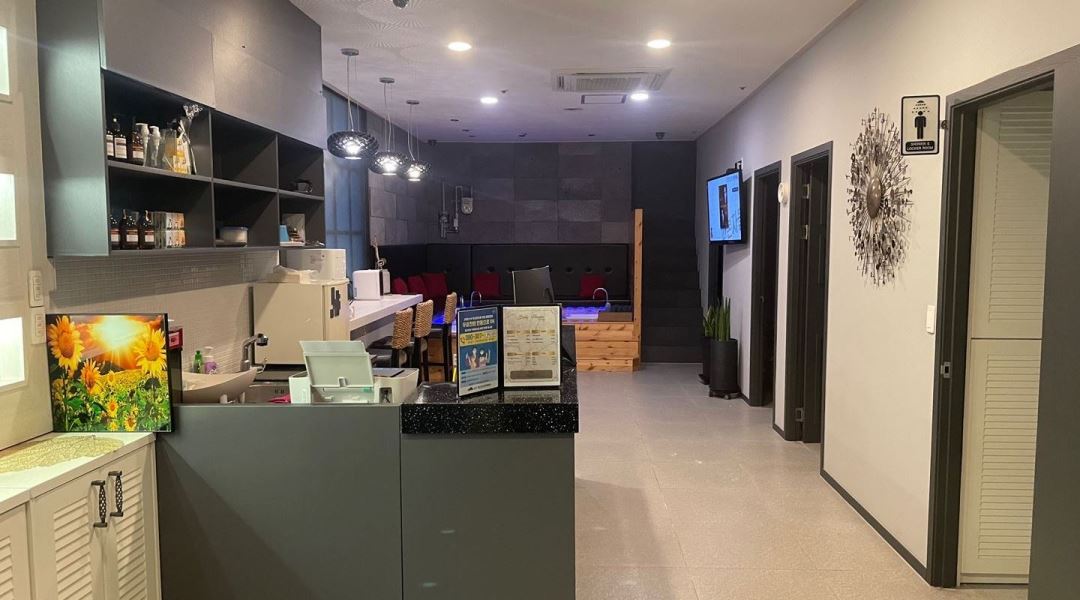 바디피플즈 : [경성대역신규오픈]건전마사지샵관리사&교육생모집중... 남구 / 바디피플즈 / [경성대역신규오픈]건전마사지샵관리사... 