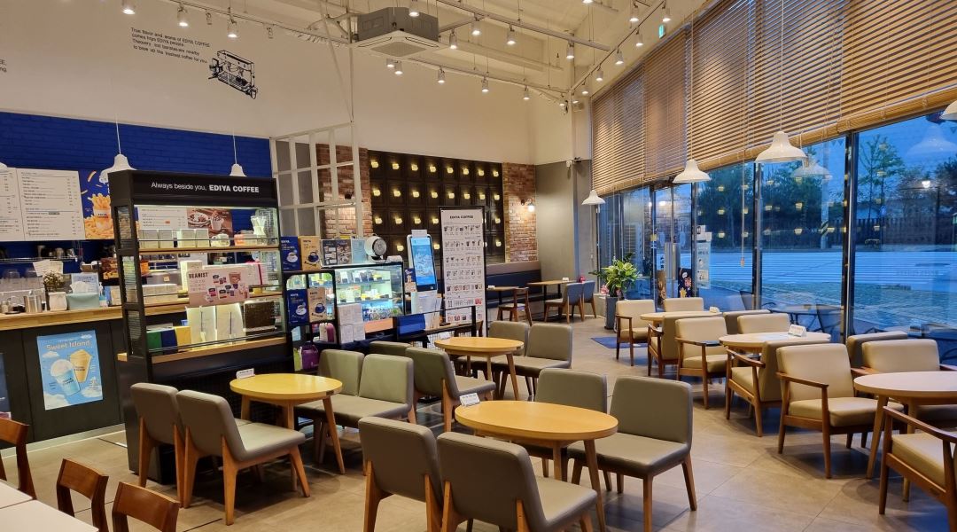 이디야커피 : 이디야 동탄프리미엄아울렛점  평일 12-3시 주5일 - 알바천국 [알바천국] 경기 화성시 / 이디야커피 / 이디야... 