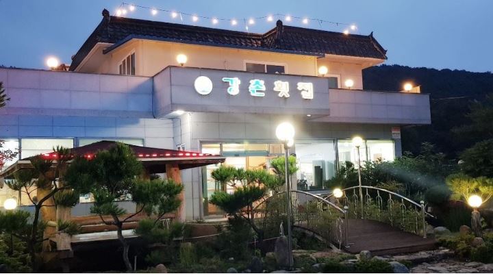 강촌횟집 : 주말 홀써빙구함 - 알바천국 [알바천국] 경남 밀양시 / 강촌횟집 / 주말 홀써빙구함 / 10,000원