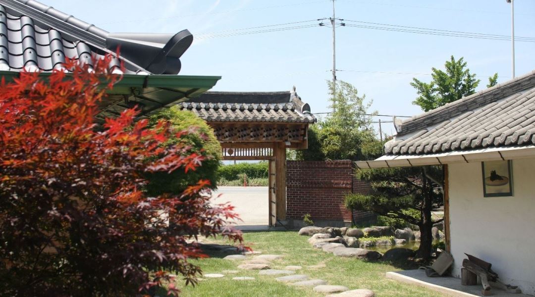 큰대문집 : 카페 경력직원 및 알바 구합니다 - 알바천국 [알바천국] 광주 광산구 / 큰대문집 / 카페 경력직원 및 알바 구합니다 / 9,500원