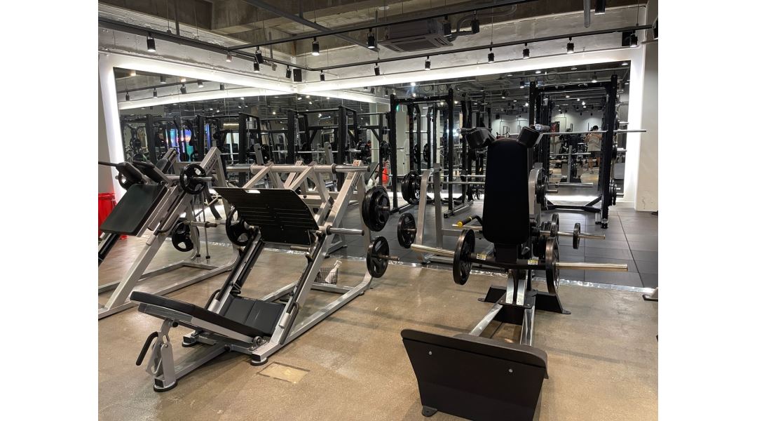 (주)어썸어스스튜디오 : 어썸어스휘트니스 안내데스크 아르바이트 채용공고(오전1명, 저녁1명 급구) - 알바천국 [알바천국] 서울 강남구 / (주)... 