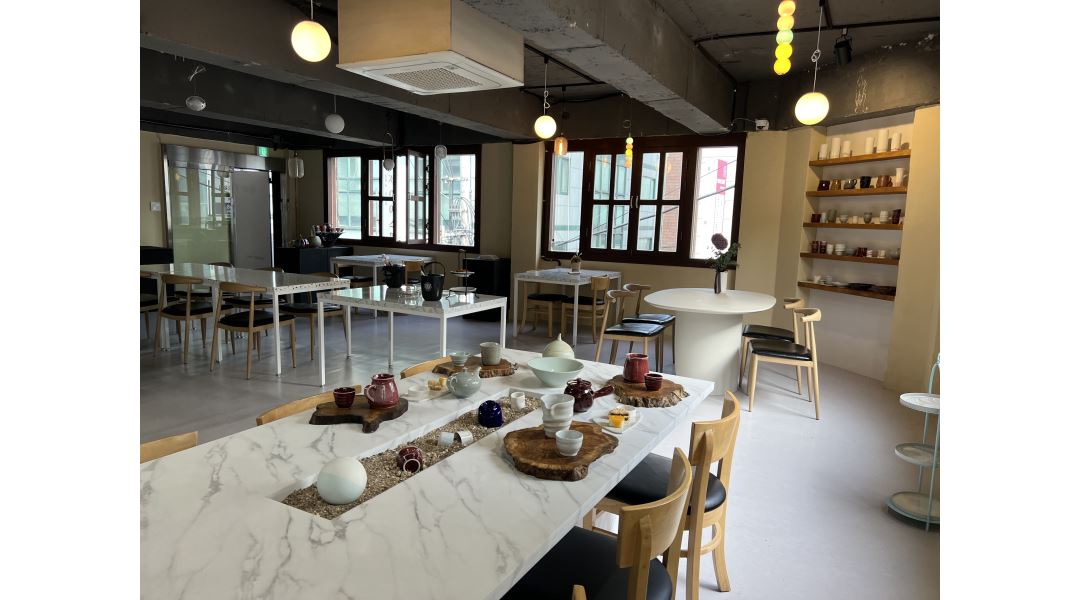 듀례술 : 강남역 찻집/와인바 아르바이트 구함 - 알바천국 [알바천국] 서울 강남구 / 듀례술 / 강남역 찻집/와인바 아르바이트 구함 / 9,620원