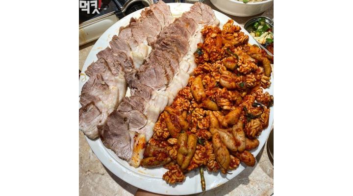 제주곤이칼국수 건대점 : [제주곤이칼국수 건대점] 점장 & 정직원 & 파트타이머 모집 - 알바천국 [알바천국] 서울 광진구 / 제주곤이칼국수... 
