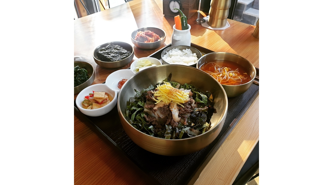 리장원 : 창원 도계동 홀직원(8.5시간 주5일 212/주6일 248만원)... 의창구 / 리장원 / 창원 도계동 홀직원(8.5시간 주5일 212/주6일... 
