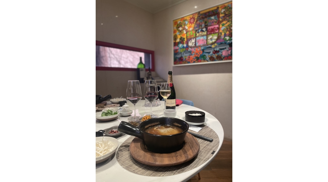 (주)다이닝마 : 다이닝마 홀직원 (주5일,일요일휴무)또는 아르바이트... (주)다이닝마 / 다이닝마 홀직원 (주5일,일요일휴무)또는 아르바이트... 