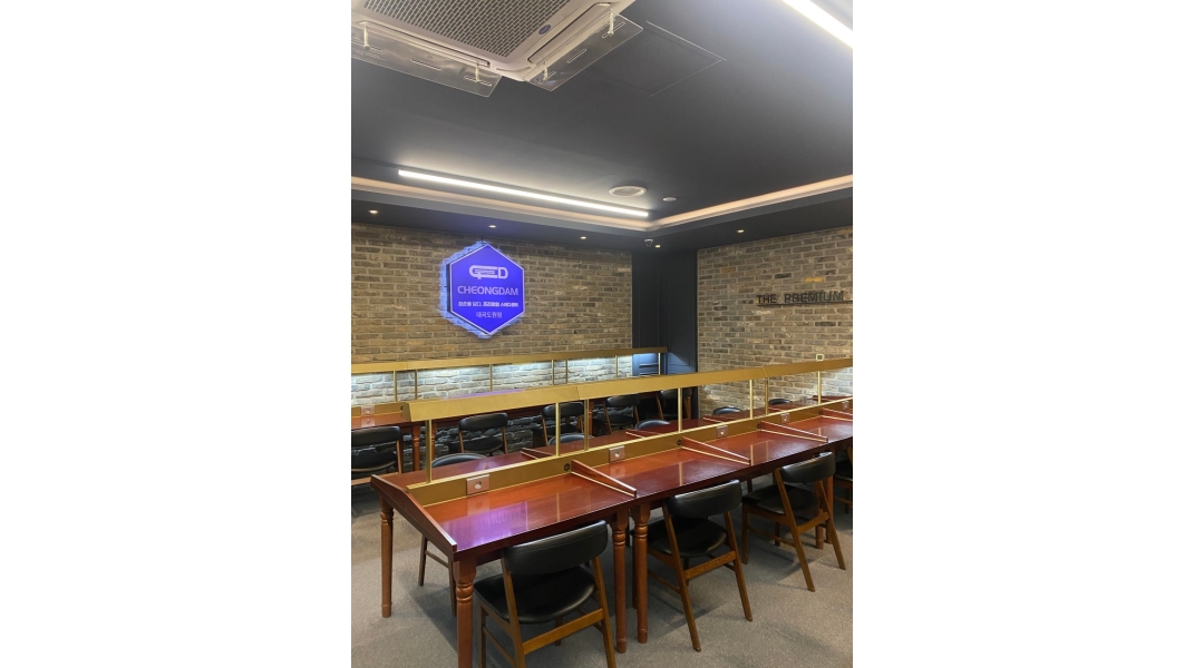 청담스터디카페&독서실 : 청담스터디카페&독서실에서 총무님을... 달서구 / 청담스터디카페&독서실 / 청담스터디카페&독서실에서 총무님을... 