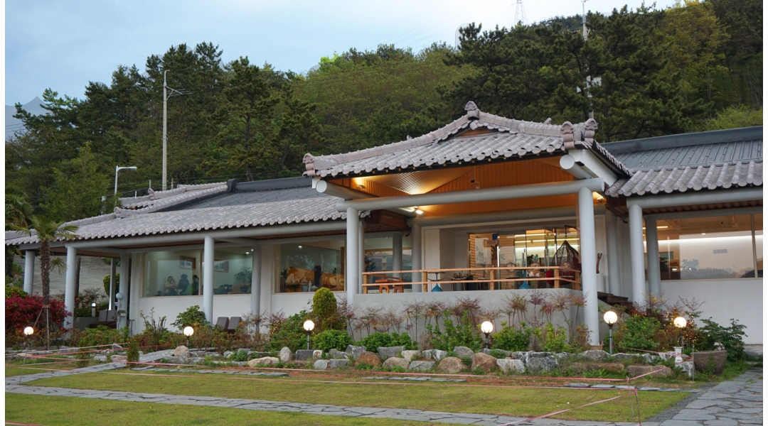 로드60 : 카페 매니저님 구인 합니다 - 알바천국 [알바천국]경남 김해시 / 로드60 / 카페 매니저님 구인 합니다 / 2,500,000원