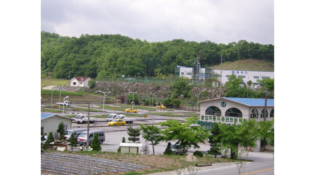 (주)흥업자동차운전전문학원 : 운전학원 상담직원 구인 - 알바천국... 원주시 / (주)흥업자동차운전전문학원 / 운전학원 상담직원 구인 / 2,060... 