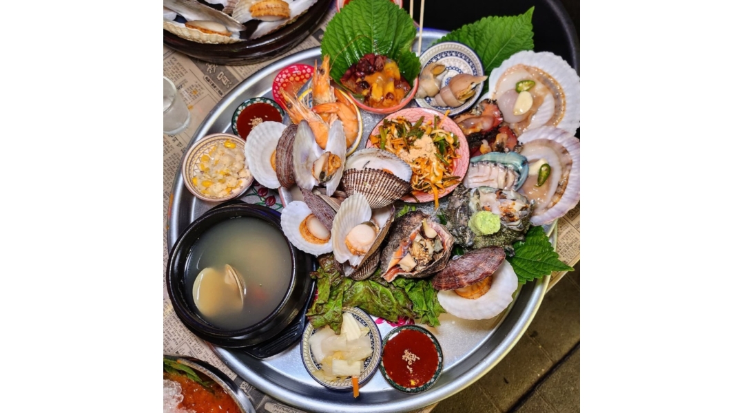 너울 채용정보 : [정규직]해산물 전문점 주방 직원 모집 - 월 350만원/주6일/초보가능 - 알바천국